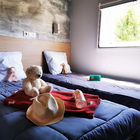 Camping Les Places Dorees Сен-Жан-де-Мон Екстериор снимка