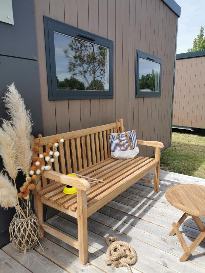 Camping Les Places Dorees Сен-Жан-де-Мон Екстериор снимка