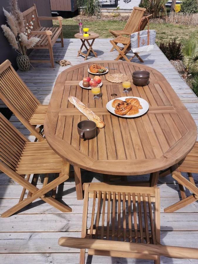 Camping Les Places Dorees Сен-Жан-де-Мон Екстериор снимка